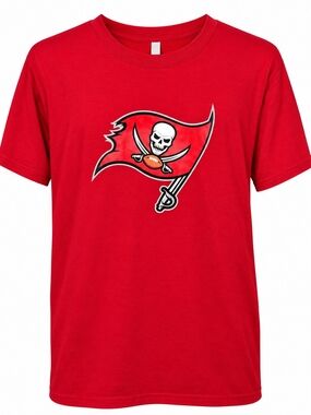 Fanatics Red Short Sleeve Tee with Skull Flag Logo